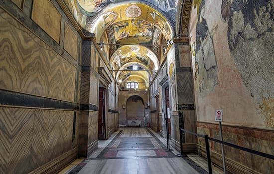 Relatos del Nártex Interior