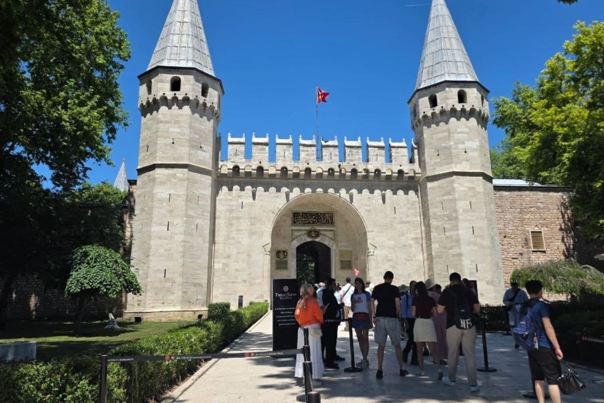 Visita guiada ao Palácio de Topkapi e ao harém com bilhete